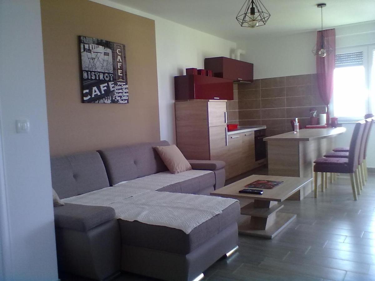 Apartman Mihalj Zadar-Rtina Miletici Buitenkant foto
